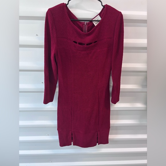 Joseph Ribkoff Vintage Red  Dress Long Sleeve Cutout Detail Womens Size10 - Picture 1 of 3